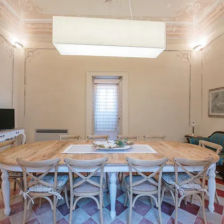 Palazzo Donna Maria Lejlighed *