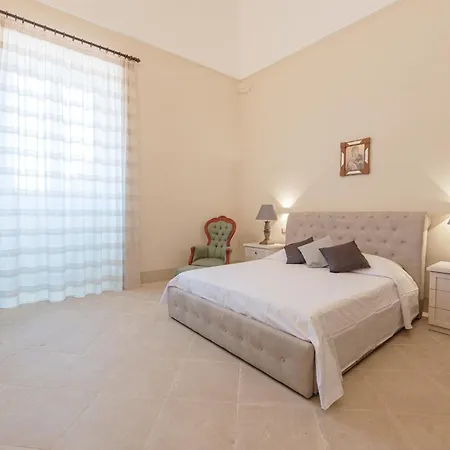 Palazzo Donna Maria Castiglione d'Otranto