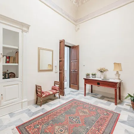 Lejlighed Palazzo Donna Maria *